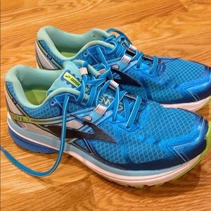 Brooks running sneakers